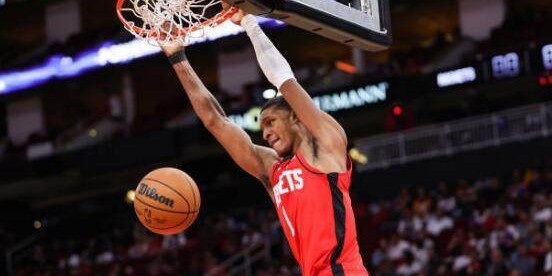 五星体育-火箭探花打中锋更凶狠！攻防一体对投篮超有信心