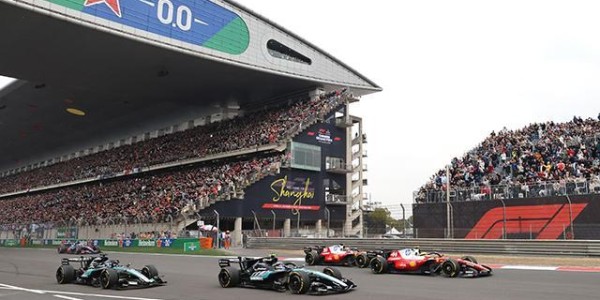 五星体育-F1中国大奖赛19岁安东内利夺冠，新王者背后的规则变革