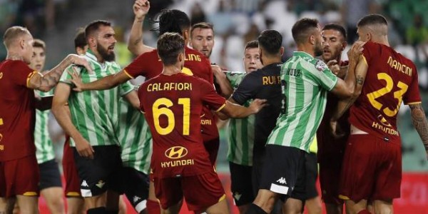 五星体育直播-罗马连吃四红净负三球 穆帅上任后吃到“特别”首败